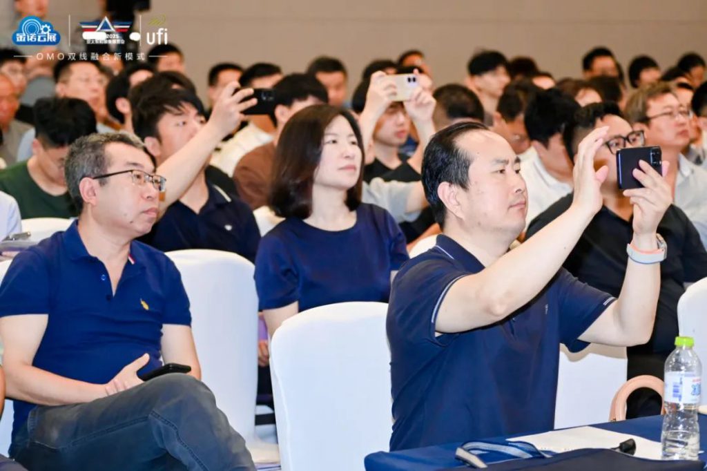 博览会现场图十二